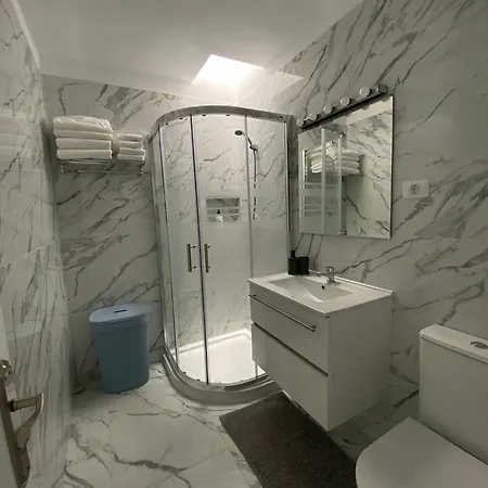 Cecilia, 马斯帕洛马斯